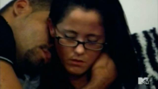 'Teen Mom 2' Star Shoots Heroin, Nods Off for Finale